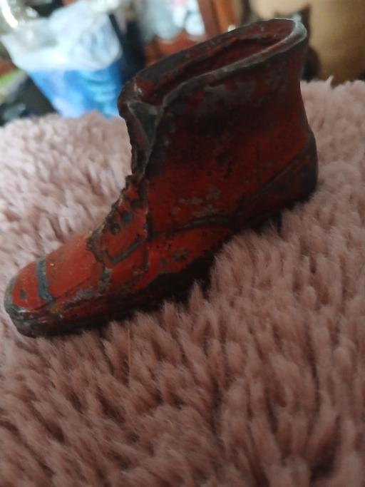 Buy & Sell Holly Hall Dudley - Photos for metL red boot 3 inches