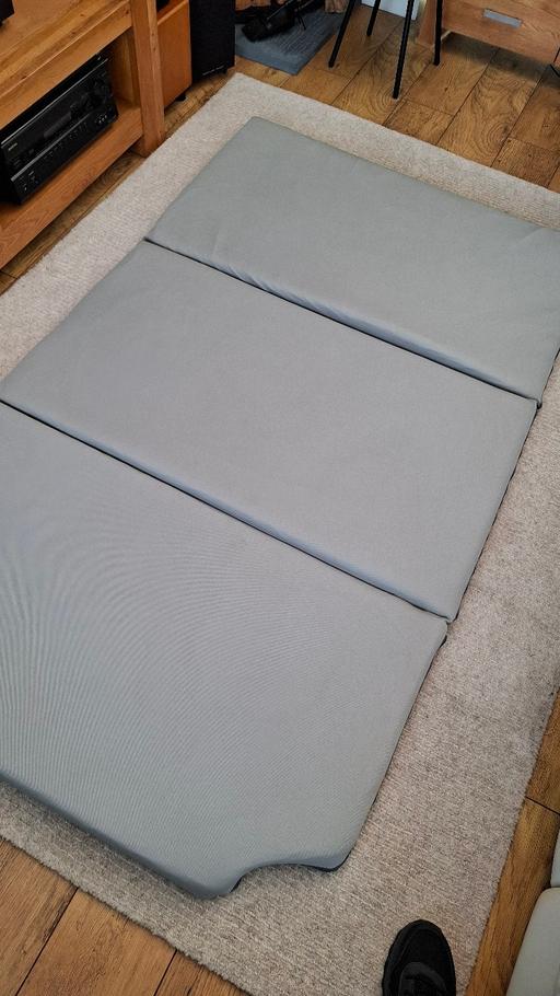 Buy & Sell Leeming Bradford - Photos for VWT4 rock and roll bed mattress topper.