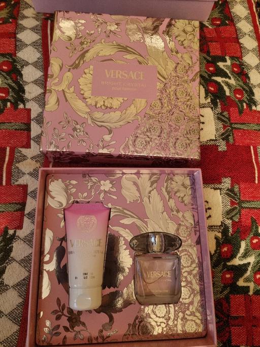 Buy & Sell Grangemouth Falkirk - Photos for perfume