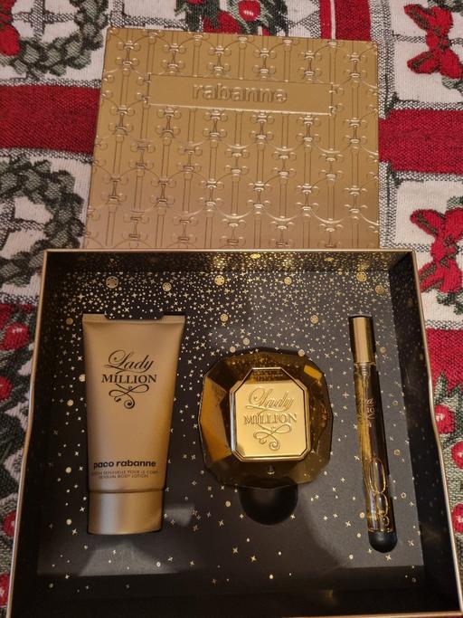 Buy & Sell Grangemouth Falkirk - Photos for perfume