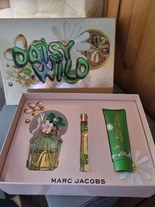 Buy & Sell Grangemouth Falkirk - Photos for perfume