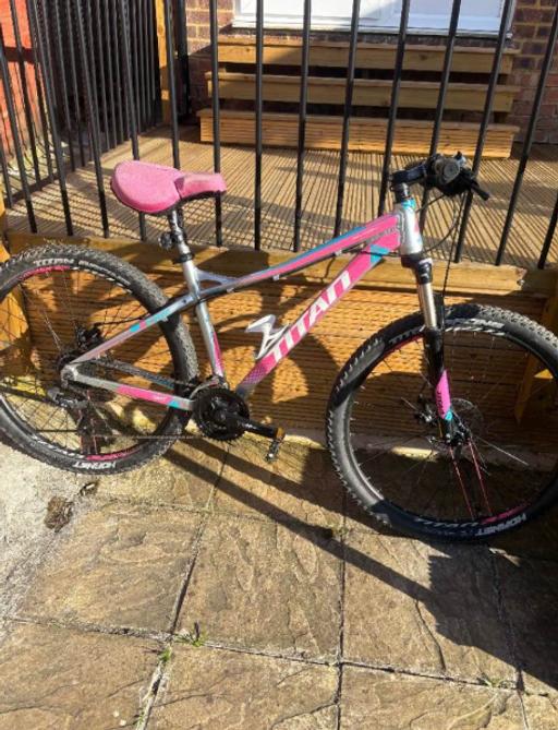 Buy & Sell Wealdstone Harrow - Photos for ladies Titan Mountain Bicycle 17'' Frame