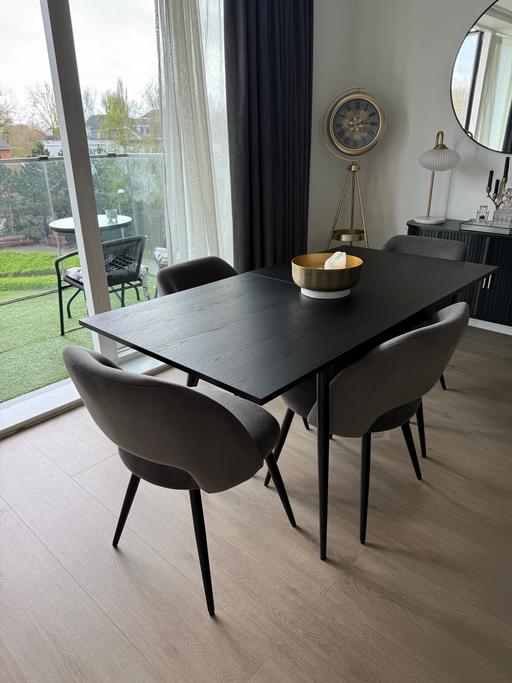 Buy & Sell Brentford Hounslow - Photos for Dining table with x6 chair