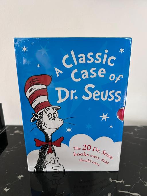 Buy & Sell Kew Richmond upon Thames - Photos for A classic case of Dr Seuss book collection