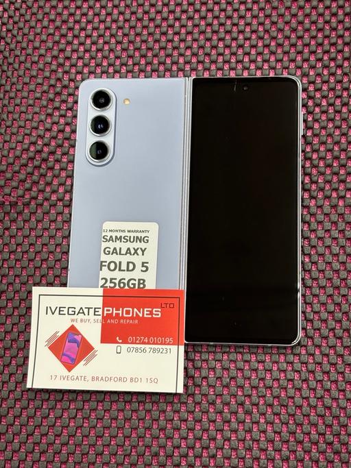 Buy & Sell The Broadway Bradford - Photos for Galaxy Fold 5 | 256GB