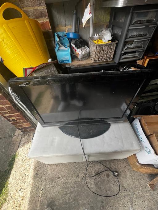 Buy & Sell Ashford Spelthorne - Photos for TV