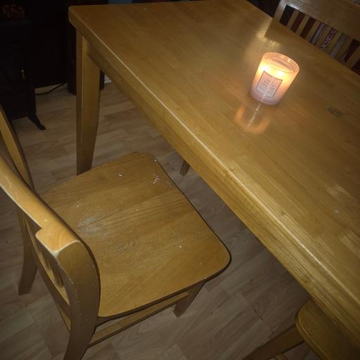 Buy & Sell Bromley East London - Photos for pine table 4 chairs