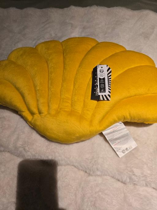 Buy & Sell Gospel Oak North West London - Photos for cushion