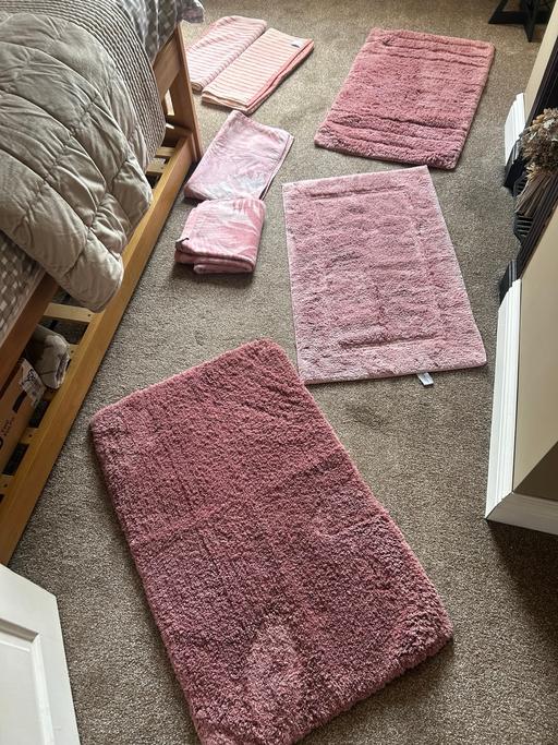 Buy & Sell Stourbridge Dudley - Photos for John lewis towels mat/Dunelm and Homesense 