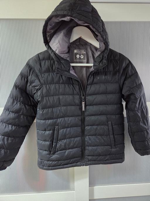 Buy & Sell Weston Point Halton - Photos for Age 7-8 MOUNTAIN WAREHOUSE black coat