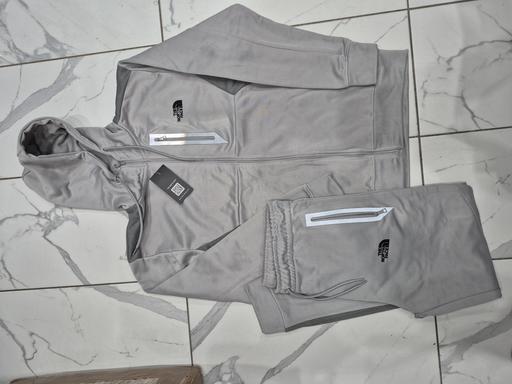 Buy & Sell Neath Abbey Neath Port Talbot - Wales - Photos for north face tracksuit small