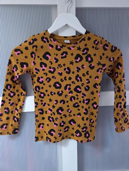 Buy & Sell Weston Point Halton - Photos for Age 7 TU long sleeve top
