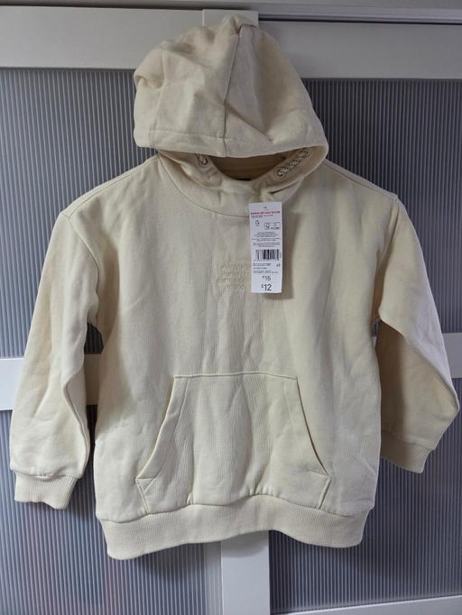 Buy & Sell Weston Point Halton - Photos for 🌟NEW🌟 Age 7-8 F&F cream hoody