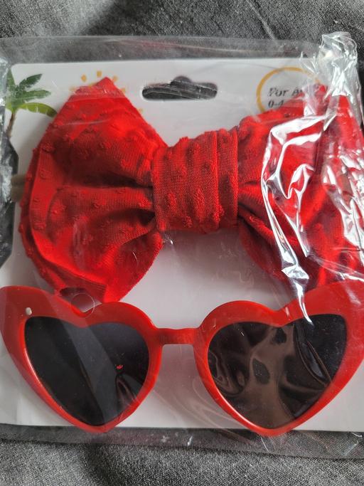 Buy & Sell Drayton Bassett Tamworth - Photos for hair band and glasses set