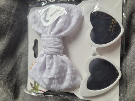 Buy & Sell Drayton Bassett Tamworth - Photos for hair band and glasses set