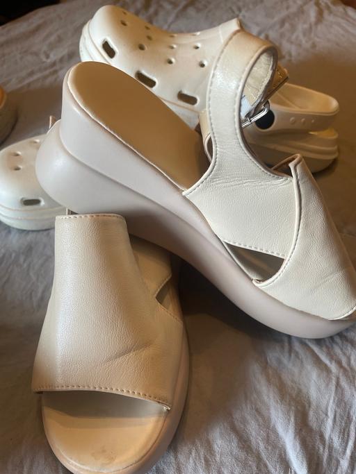 Buy & Sell Middleton North Warwickshire - Photos for Sandals