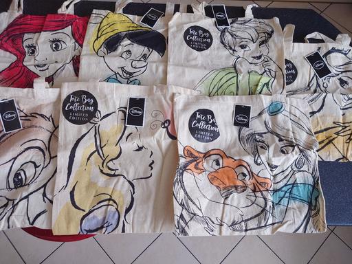 Buy & Sell Woodthorpe Charnwood - Photos for 7 Disney tote bags