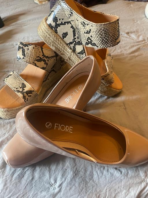 Buy & Sell Middleton North Warwickshire - Photos for Shoes & wedge sandals