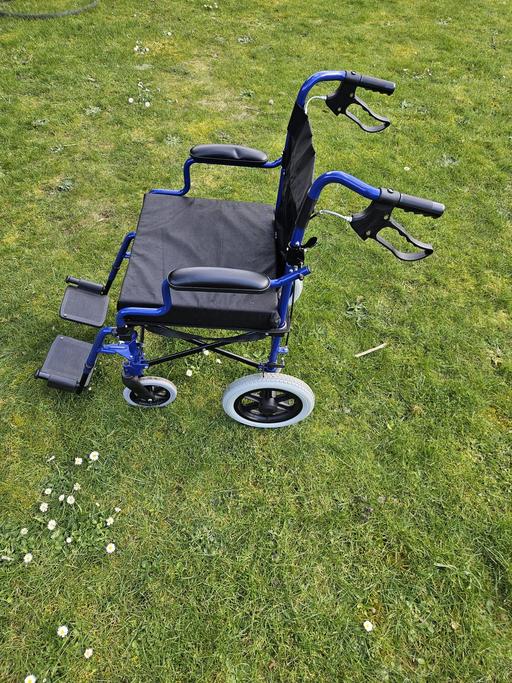 Buy & Sell Moseley Village Wolverhampton - Photos for Lightweight Wheelchair in Blue
