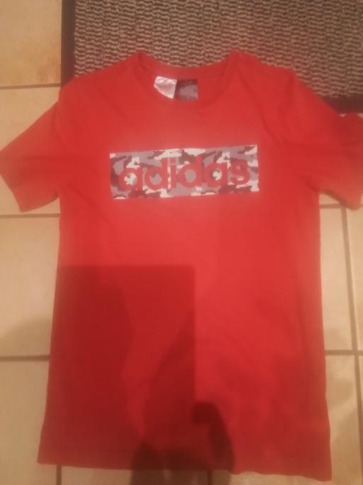 Buy & Sell Streetly Walsall - Photos for BOYS ADIDAS TEE SHIRT