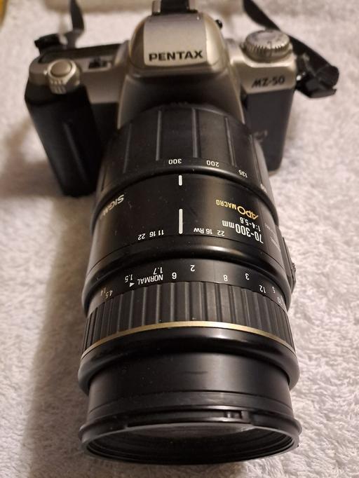 Buy & Sell Elephant and Castle South East London - Photos for pentax mz-50 plus sigma 70-300mm lens