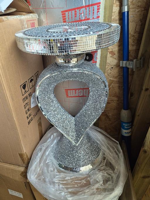 Buy & Sell Skewen Neath Port Talbot - Wales - Photos for bling stand