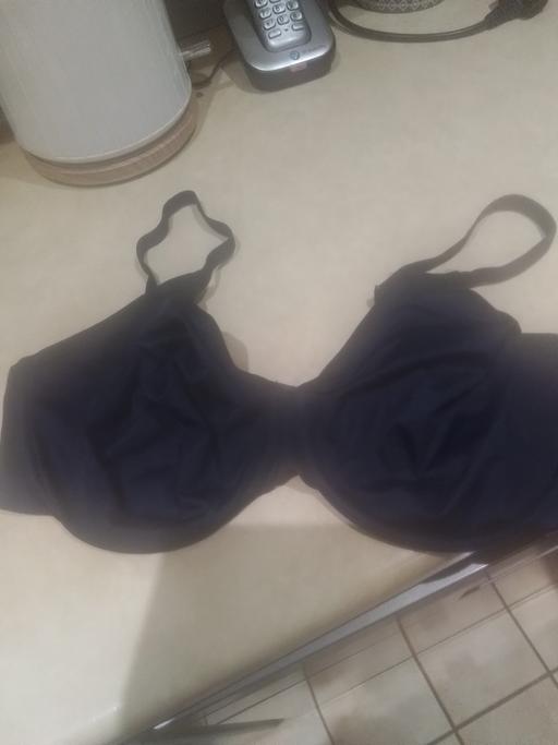 Buy & Sell Streetly Walsall - Photos for m/s navy no,padding bra