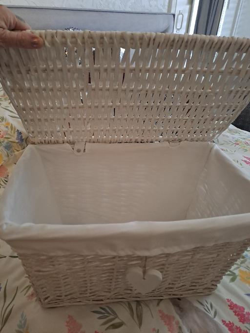 Buy & Sell Park Hill Sheffield - Photos for wicker basket large