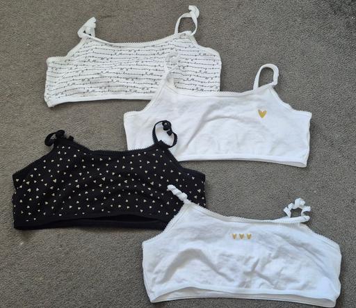 Buy & Sell Ocker Hill Sandwell - Photos for Girls bundle