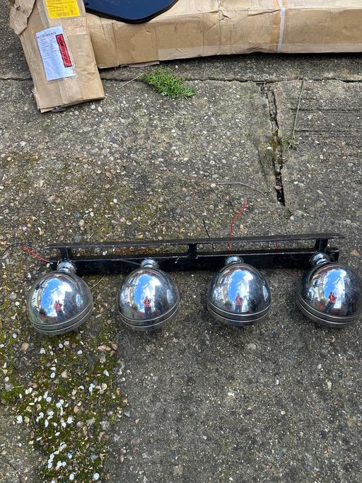 Vehicles Merton South West London - Photos for Spot lamps and bar