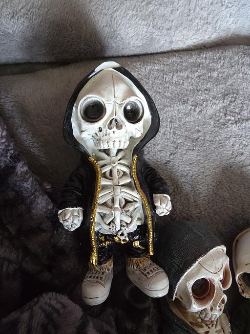 Buy & Sell Darlaston Walsall - Photos for Description: Set of 3 skeleton figures