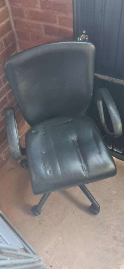 Buy & Sell Whittington Lichfield - Photos for Very Expensive Executive Chair