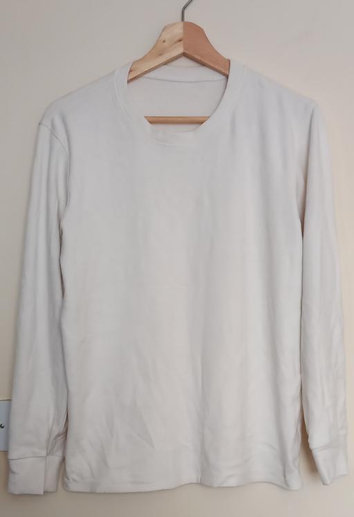 Buy & Sell Rye Lane South East London - Photos for UNIQLO heattech ultra warm jumper.