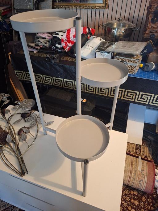 Buy & Sell Becontree Heath East London - Photos for indoor plant stand