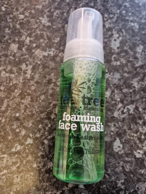 Buy & Sell Aylestone Leicester - Photos for brand new foaming face wash