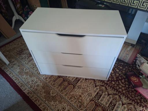 Buy & Sell Becontree Heath East London - Photos for drawer