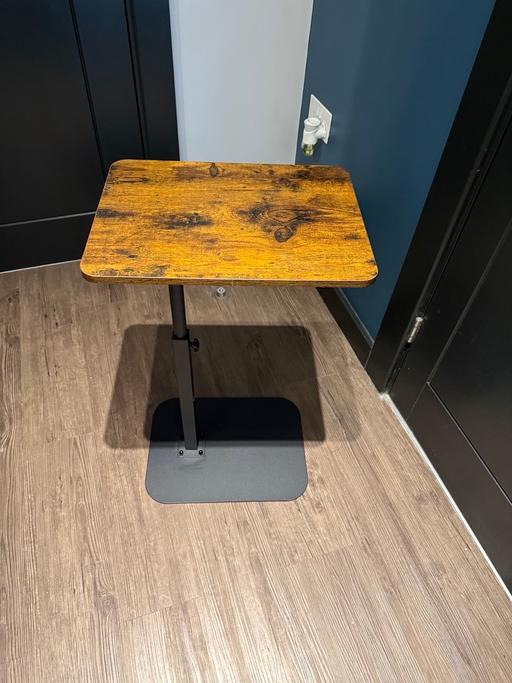 Buy & Sell South Quay East London - Photos for Adjustable Table