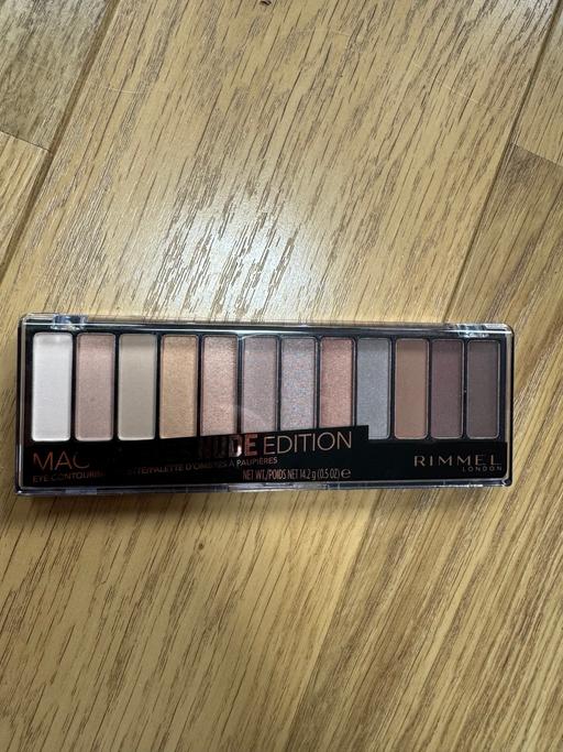 Buy & Sell New Eltham South East London - Photos for Brand new Rimmel eye shadow palette