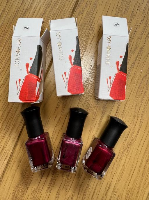 Buy & Sell New Eltham South East London - Photos for 3 x brand new nail varnishes