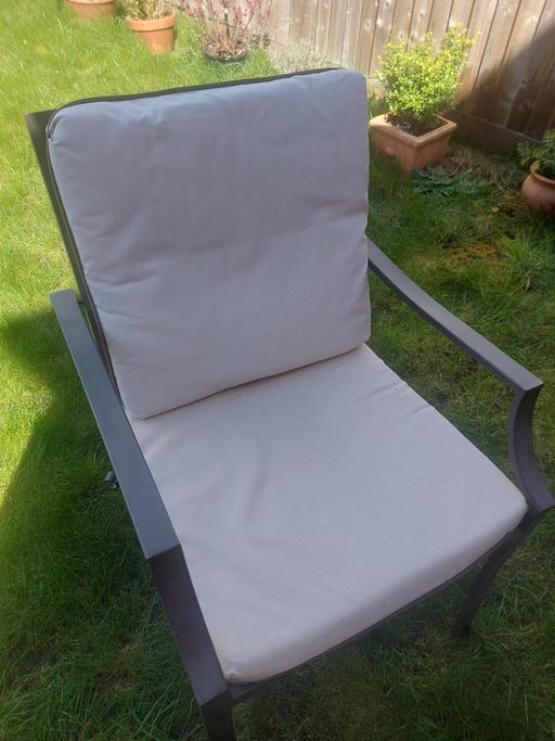 Buy & Sell Catshill Bromsgrove - Photos for Garden Table + 4 Chairs