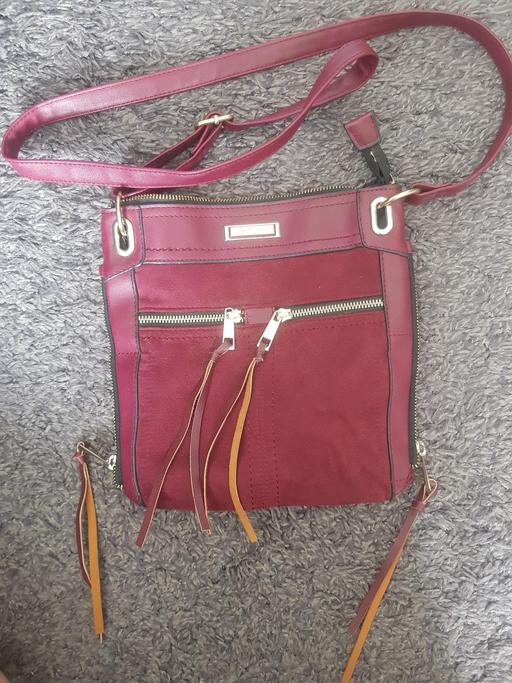 Buy & Sell Wolverhampton West Midlands - Photos for River Island cross body bag