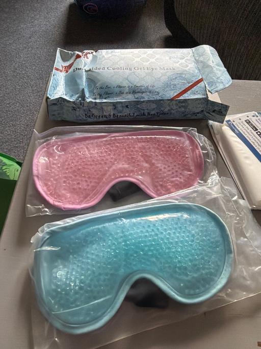 Buy & Sell Duckmanton Chesterfield - Photos for Dual sided cooling gel eye masks