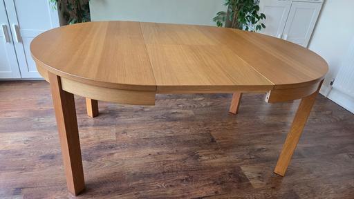 Buy & Sell Leigh-on-Sea Southend-on-Sea - Photos for Ikea Bjursta Round Dining Table Extendable In