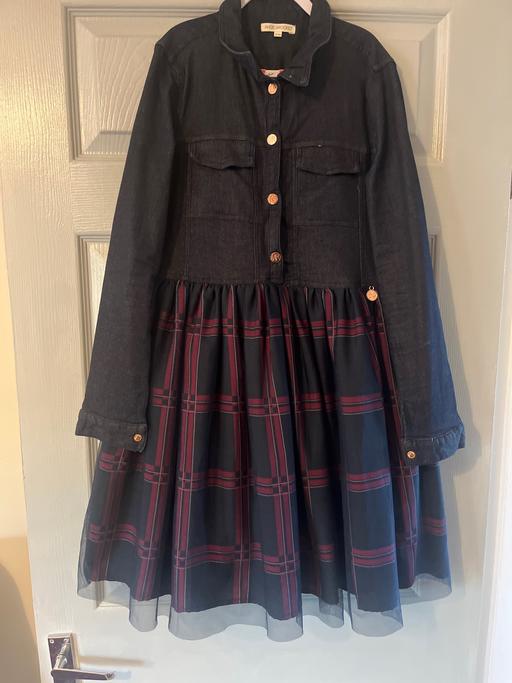 Buy & Sell Conisbrough Doncaster - Photos for Expensive designer dress age 12 years lovely