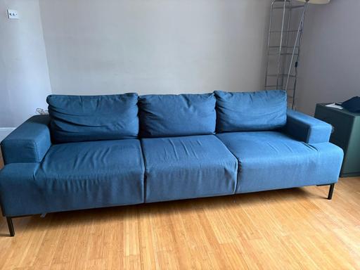 Buy & Sell Wallington Sutton - Photos for Dark blue 3 seater sofa