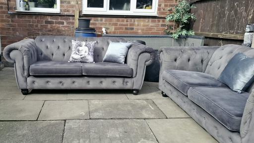 Buy & Sell Wednesfield Wolverhampton - Photos for Grey Velvet Chesterfield Sofas..3+3