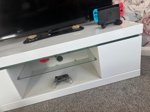 Buy & Sell Dinnington Rotherham - Photos for Tv cabinet