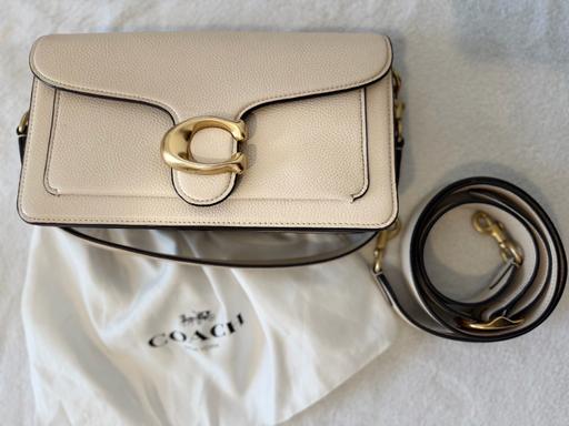 Buy & Sell Holloway North London - Photos for Coach luxury bag