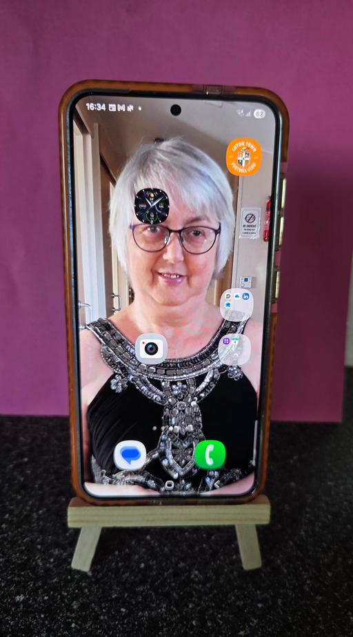 Buy & Sell Thanet Kent - Photos for PHONE STAND