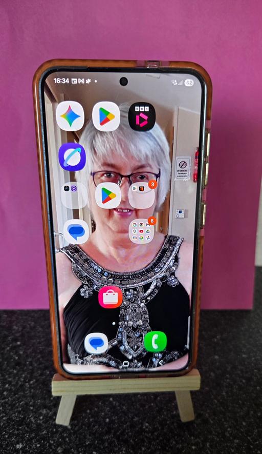 Buy & Sell Thanet Kent - Photos for PHONE STAND